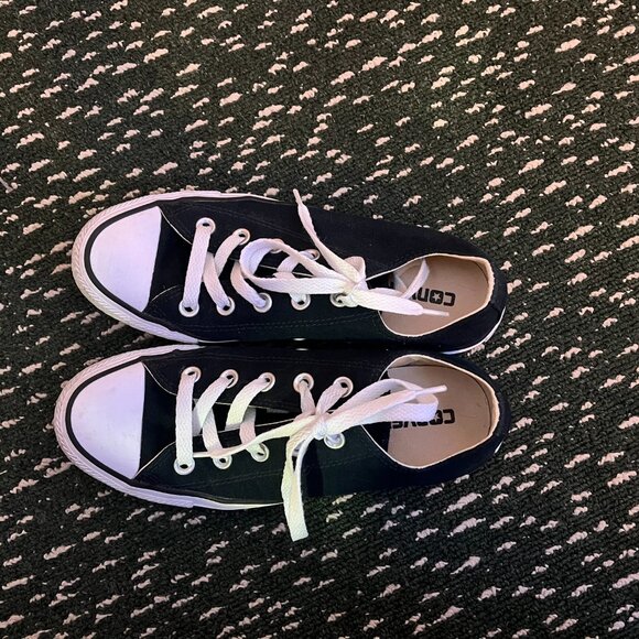 Low-top All Star Converse - Picture 2 of 5